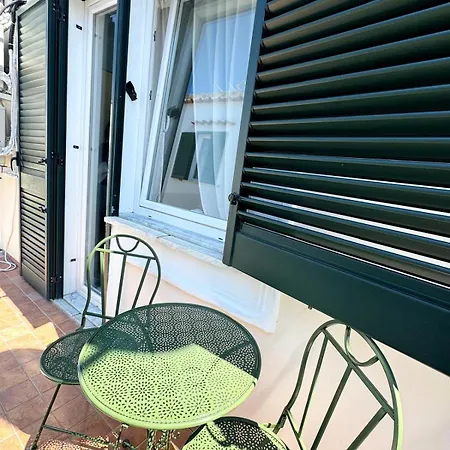 Sea Rooms Ischia B&B-2